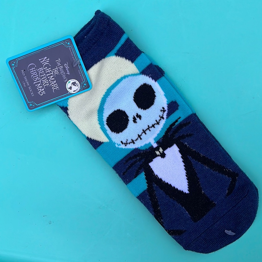 NWT DISNEY Nightmare Before Christmas no show socks ☠️ w/ Jack Skellington